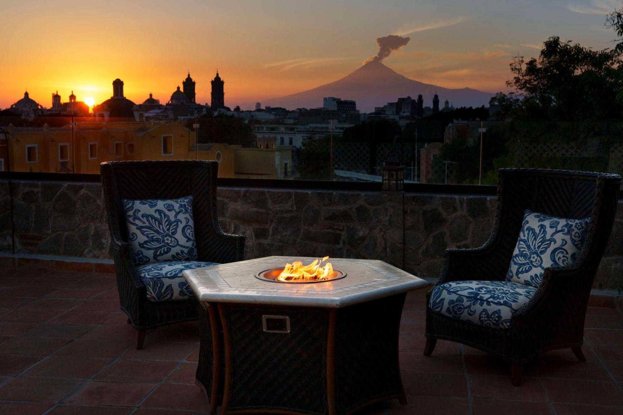 Banyan Tree Puebla Hotel Exterior photo